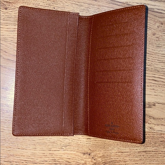 LOUIS VUITTON Porte Cartes Credit Bifold Monogram - Picture 3 of 10